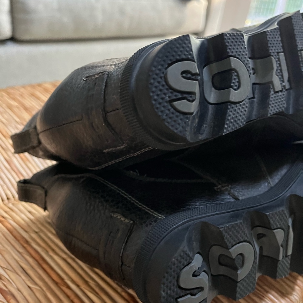 Sorel Black Joan of Arctic Wedge Boots Size 8.5 - Picture 6 of 6